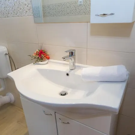 Apartamento By The Sea Veli Rat, Dugi Otok - 11525 *