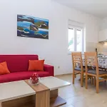 By The Sea Veli Rat, Dugi Otok - 11525 アパート ベリ・ラット